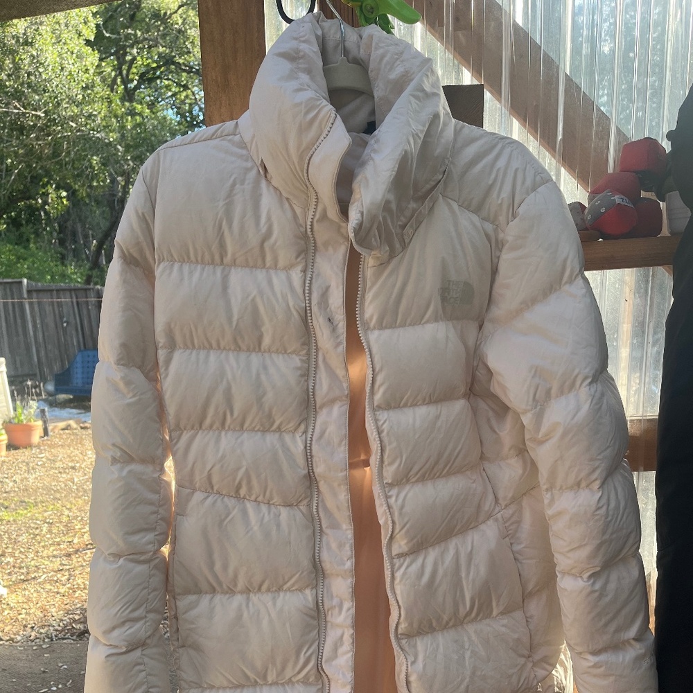 Women’s North Face Down Puffer